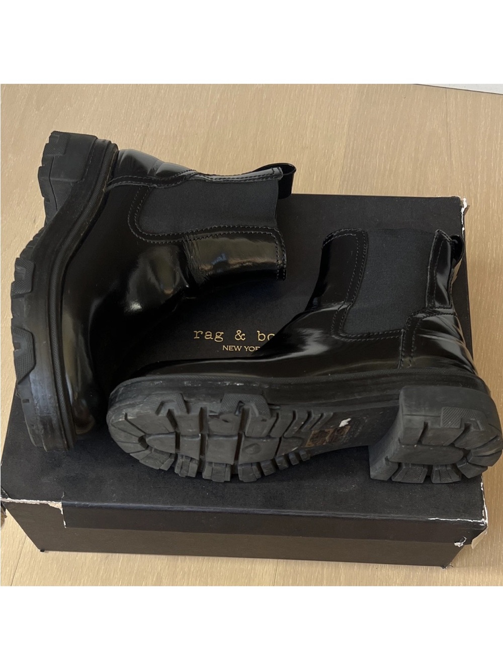 Rag & Bone Black Leather Lug Sole Ankle Boot 8.5 / 39.5